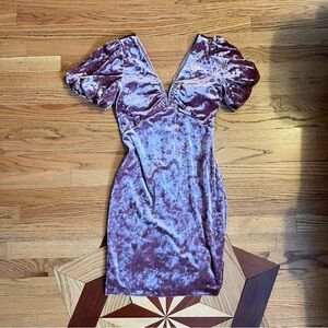 Guess‎ Purple Bodycon Mini Dress with Puff Sleeves and Plunge Neckline - Size 4